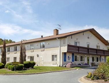 Super 8 By Wyndham Joppa Hotel Exterior foto